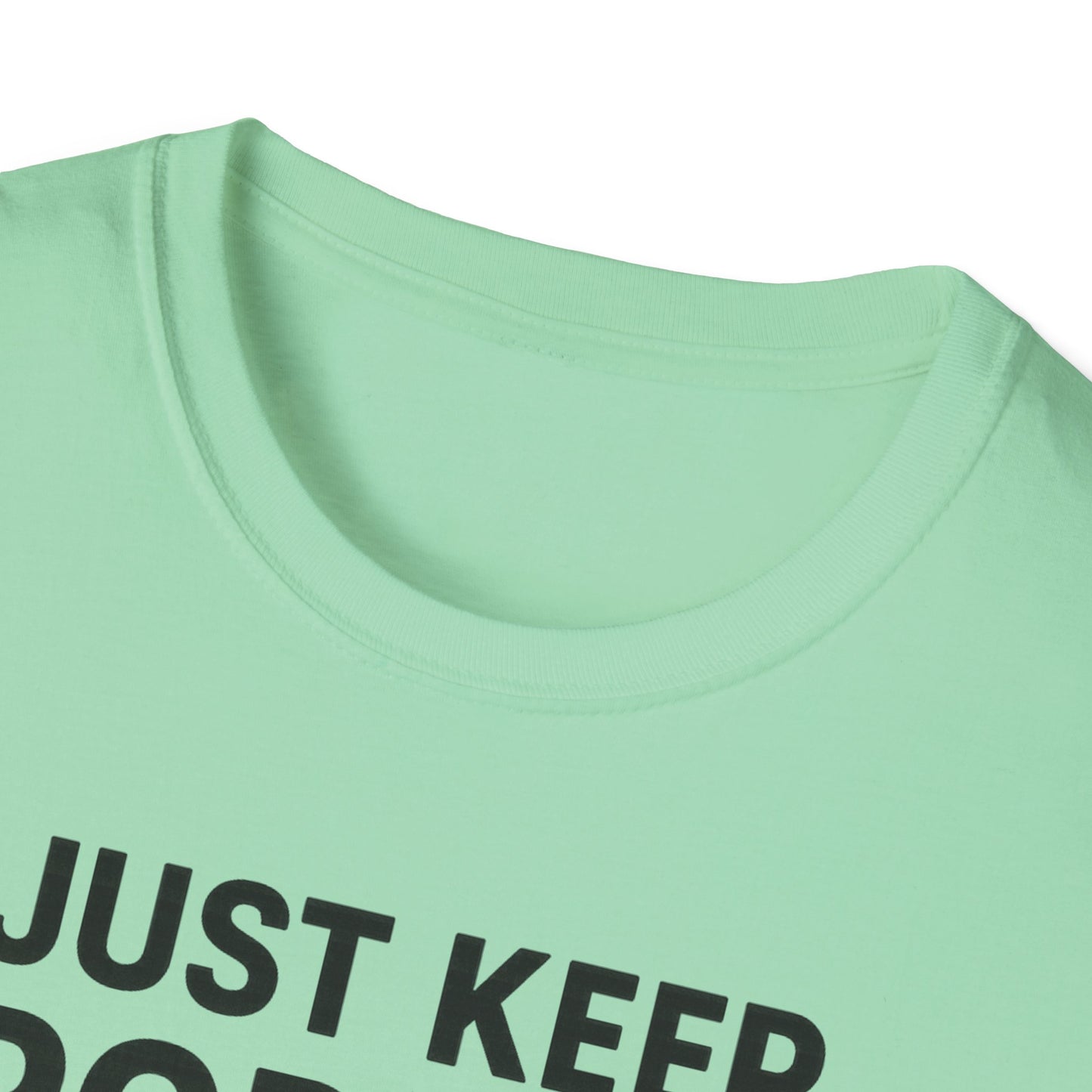 Just Keep Poppin’ Shirt – Funny Popcorn Lover Tee – Retro Movie Night T-Shirt for Snack Fans & Cinema Lovers
